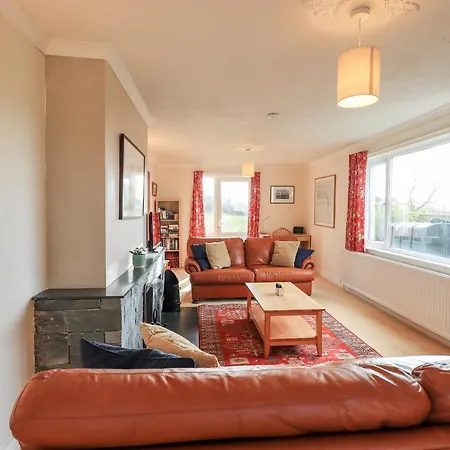 Crag View Hotel